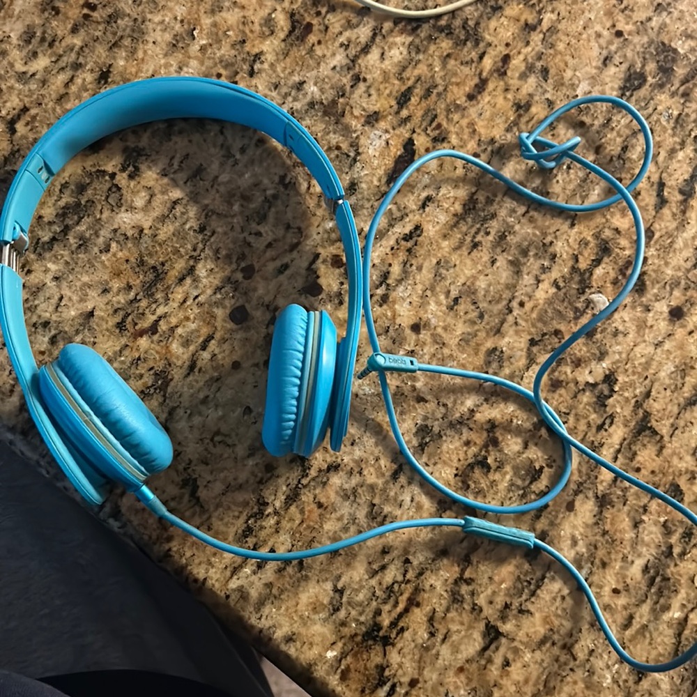 Beats Solo HD by Dr.Dre